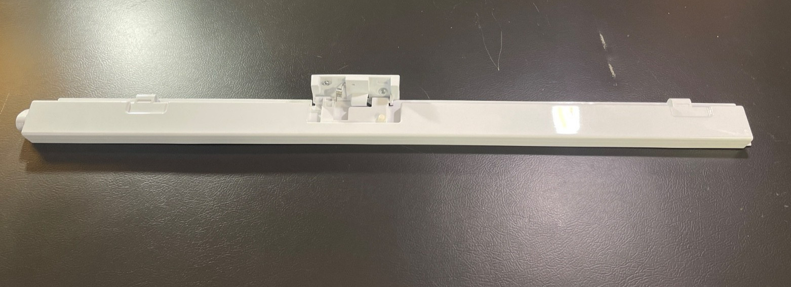 Frigidaire Refrigerator Mullion Flipper assy 5304529180 OEM Part, FRFG1723AV04 (Open box)
