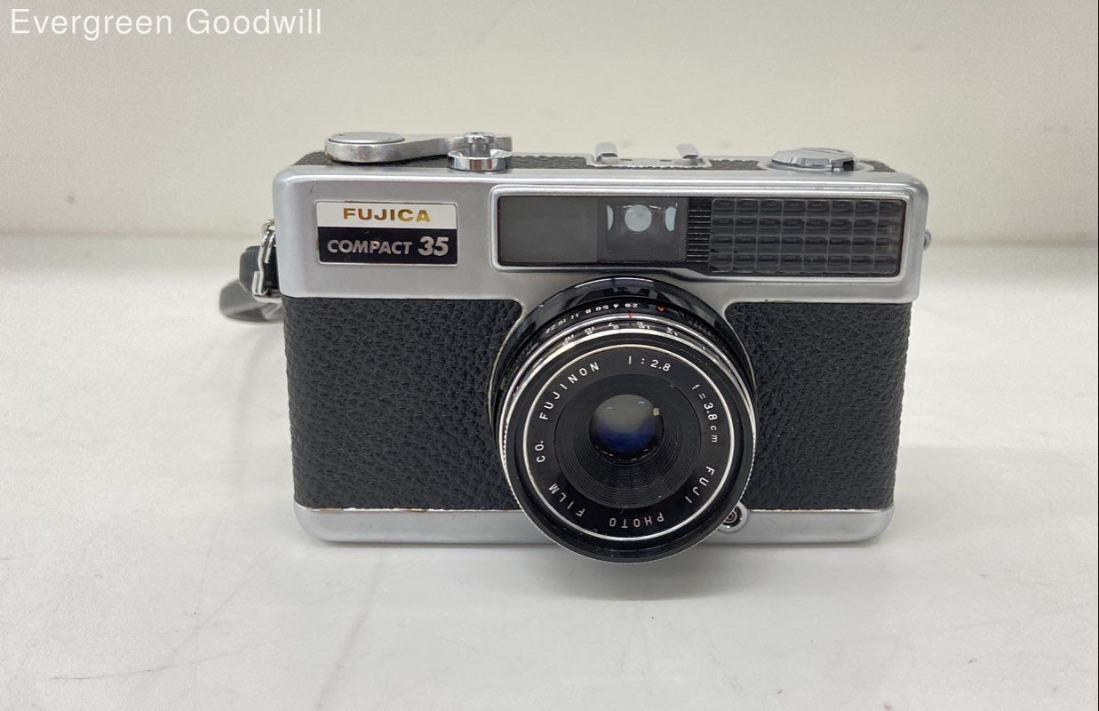 Fujica Compact 35 Vintage Film Camera