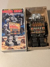 VINTAGE 1960's HORIKAWA "PISTON ROBOT" w/Original Box Battery Operated see below