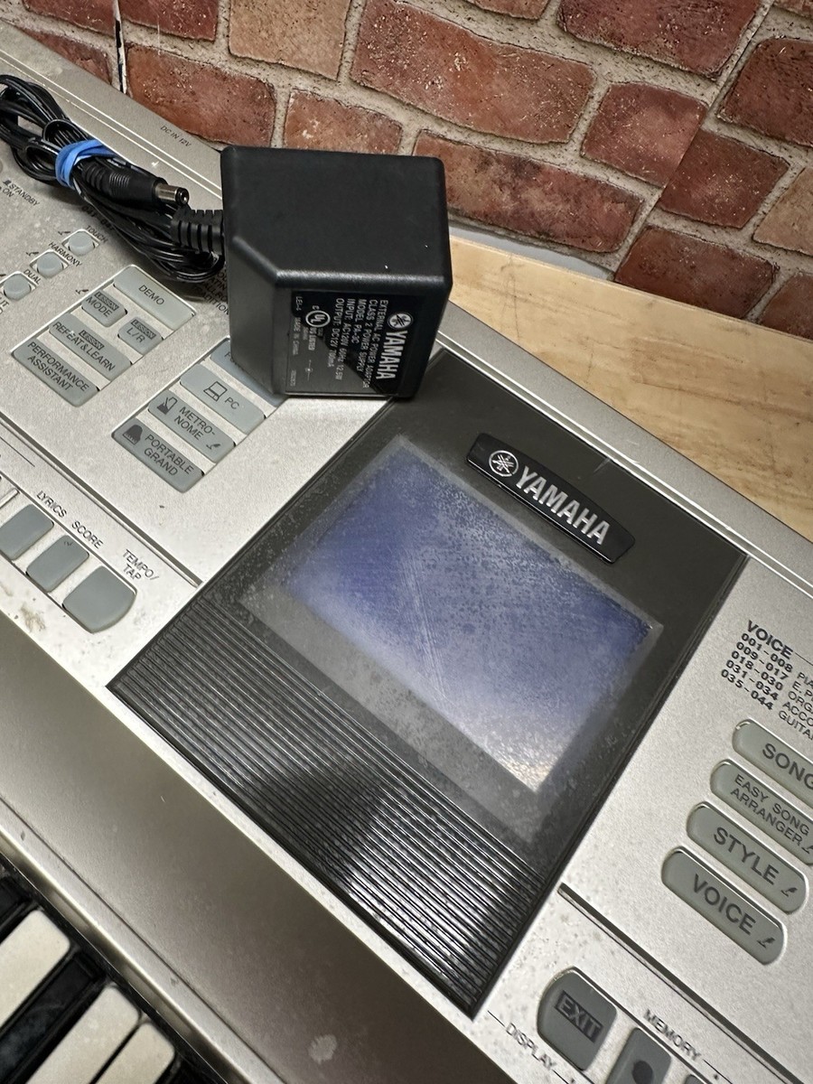 Yamaha DGX-505 Portable Grand Keyboard Silver/Oak (read) | eBay