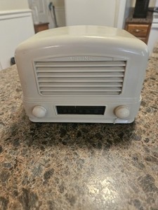 Airline Tube Radio