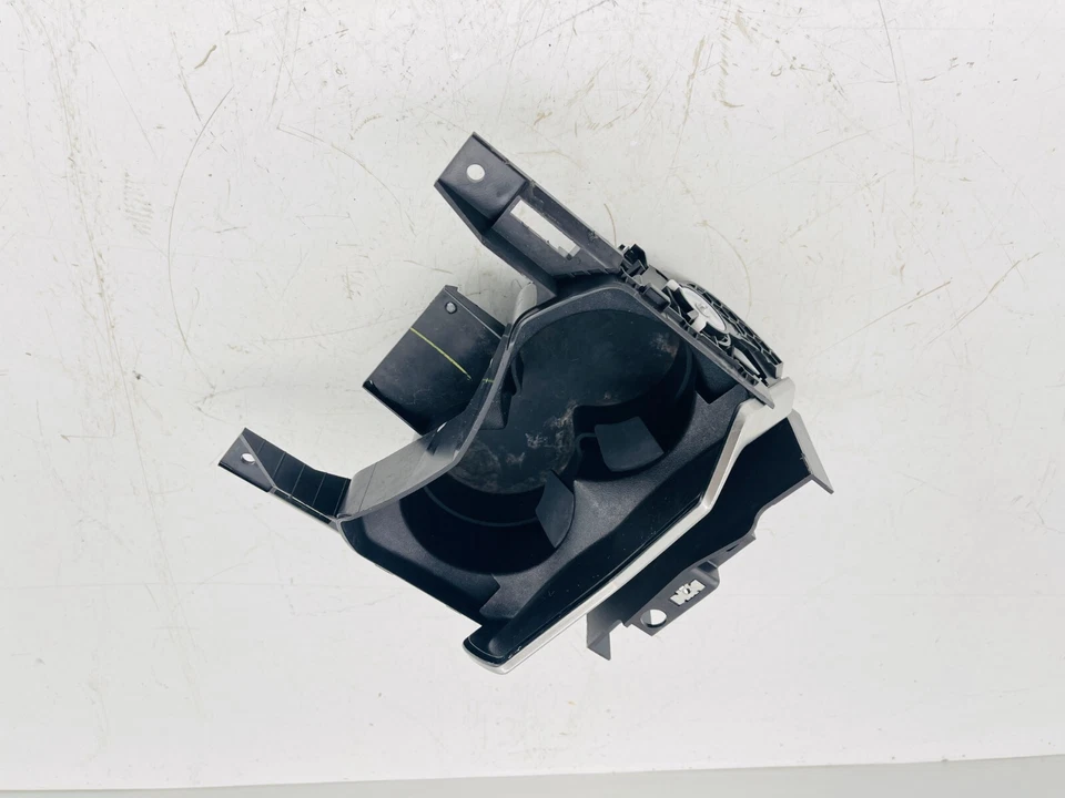 07-13 CADILLAC CTS CONSOLA CENTRAL DELANTERA PORTAVASOS PLATA OEM Foto 3 de 4