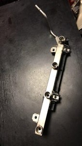 BMW 1 E81 E87 2005 Einspritzdüse Zuleitung Rohr 7530420