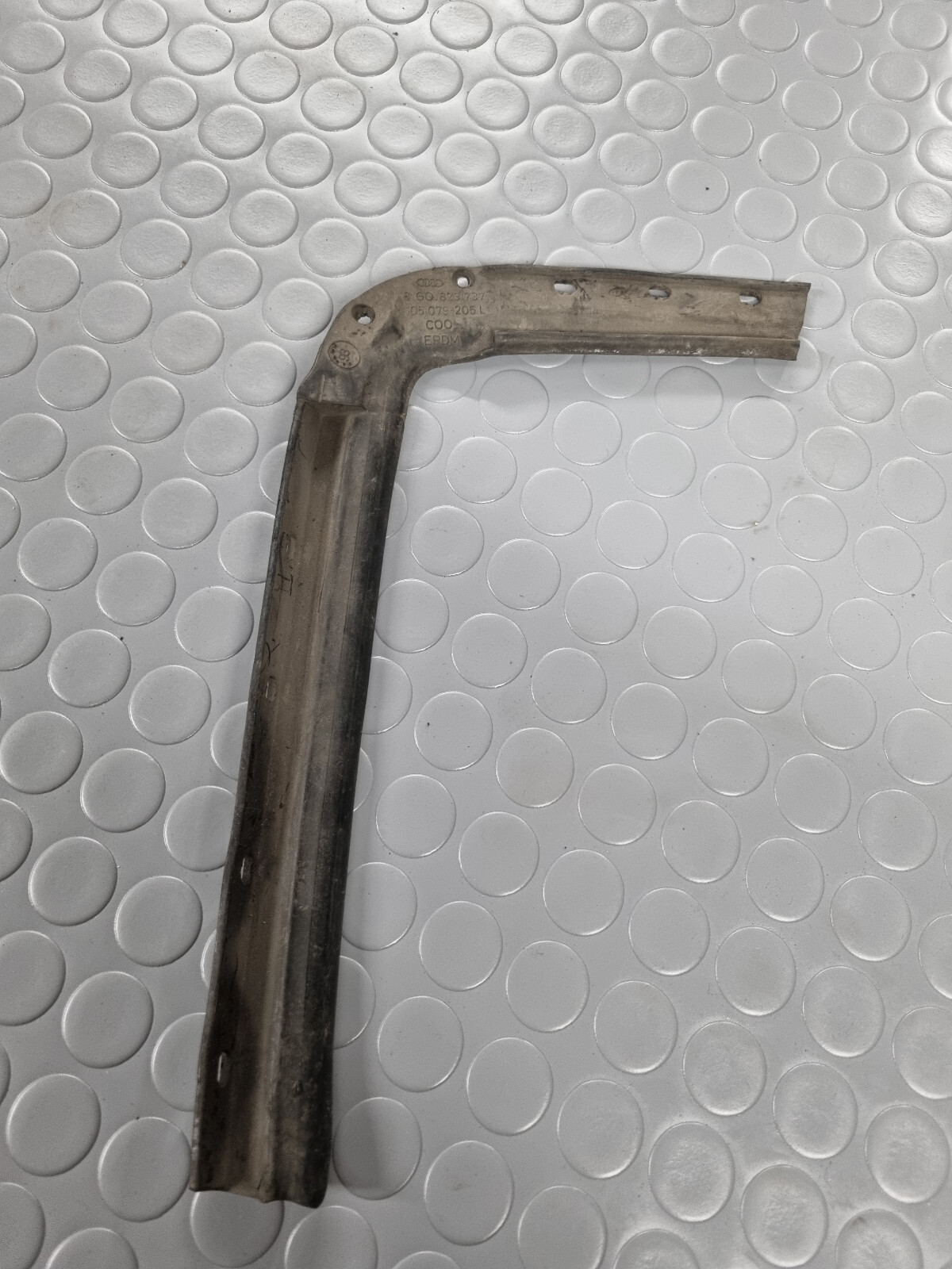 Audi 80 89 b4 Cabrio coupe Dichtung Links Motorhaube Scheinwerfer 