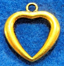 10Pcs. Tibetan Antique Gold HEART Charms Pendants Earring Drops Findings H136