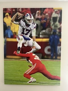 Josh Allen hurding chiefs player canvas