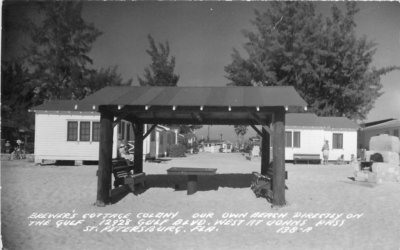 Brewer's Cottage Colony 1940s RPPC Photo Postcard St Petersburg Florida 11336