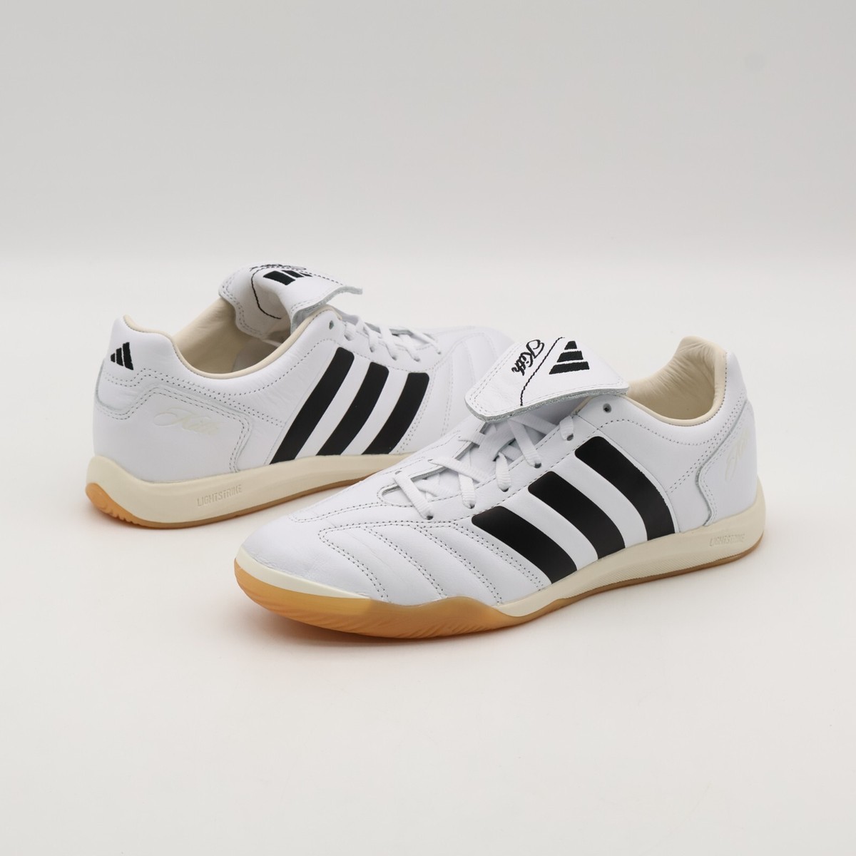 Kith adidas Predator プレデター JS0727 Kith × adidas Football Predator 2002 IC White Black Gum
