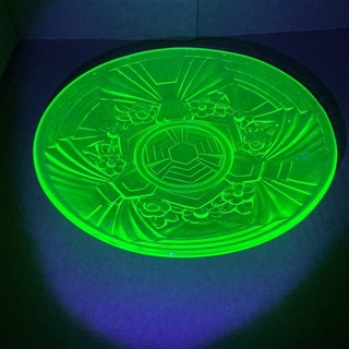 Vintage Green Uranium Glass Plate With Floral Geometric Design AP#561