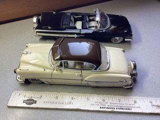 2 Jada 1/24 Chevrolet Street Low Cars 1953 Bel Air 1960 Impala Convertible Nice