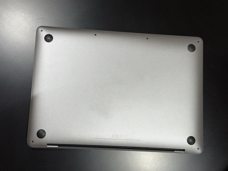 Apple MacBook Pro 13" M1 · 16GB · 1TB, foto 3 di 5