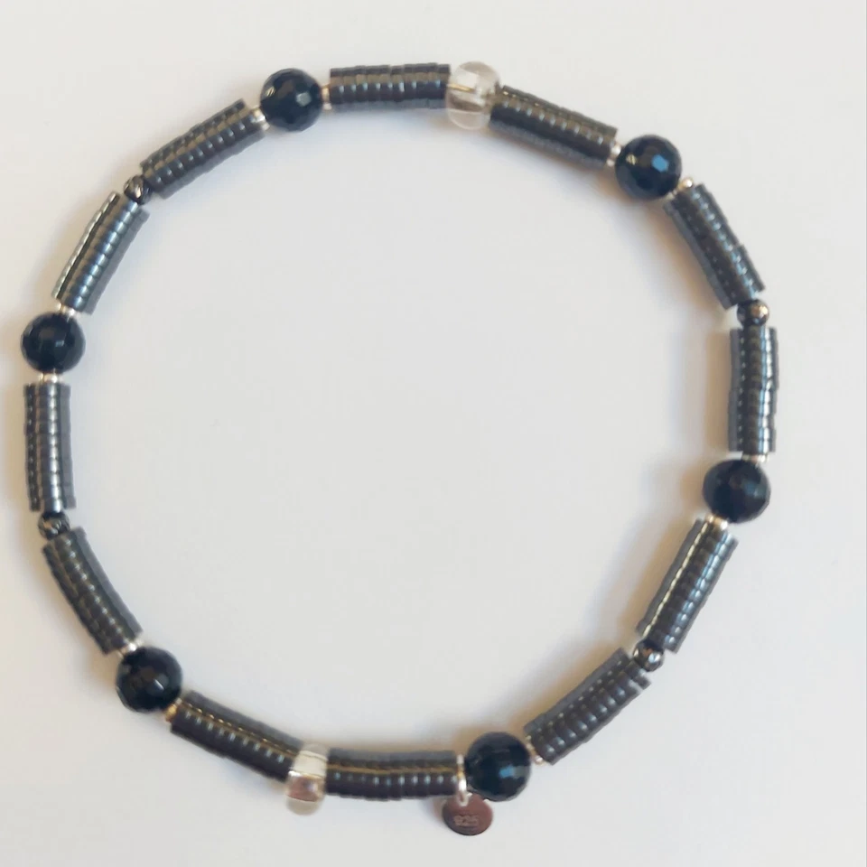 Bracciale in argento 925 elastico da uomo con onice, ematite e vetro di Murano - Immagine 4 di 4
