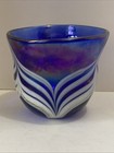 Signed W E Porter 1983 Pulled Feather Blue Iridescent Art Glass Paperweight Dish — photo 6
