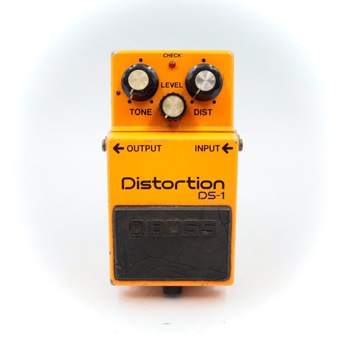 BOSS DS-1 Distortion Black Label 1986 Made in Japan Vintage Effect Pedal 692900
