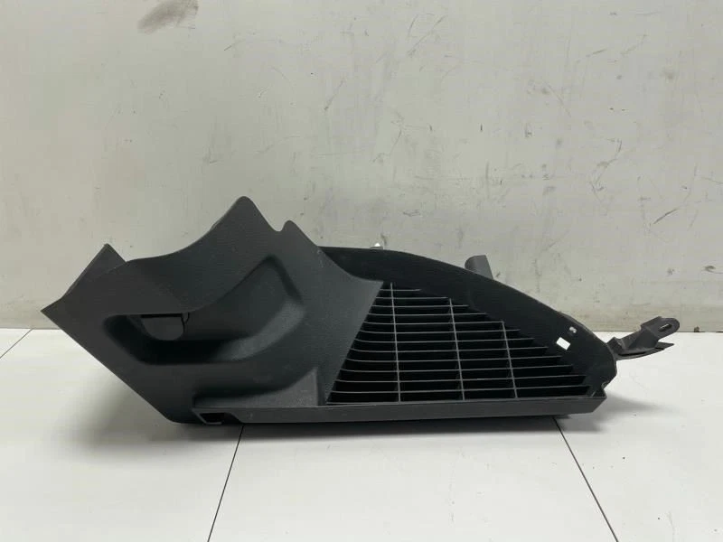 2008 VOLKSWAGEN RABBIT ACABAMENTO DE PRATELEIRA DE CARGA LATERAL ESQUERDA TRASEIRA DO MOTORISTA Ajuste 06-09 GOLF GTI - Imagem 4 de 4