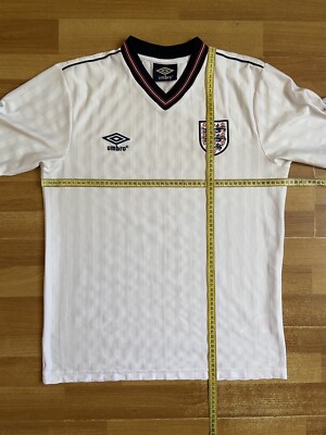 Maillot Rétro Angleterre Umbro Domicile 1984/1986 – Taille S, Blanc, Occasion (état Moyen)