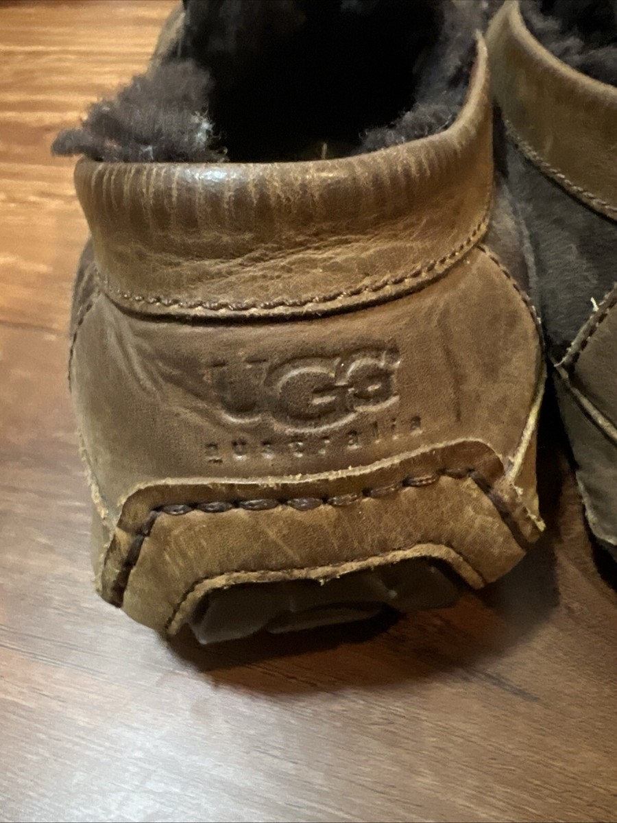 Ugg Australia Byron Cappuccino Dark Brown Suede Slippers  display picture 2