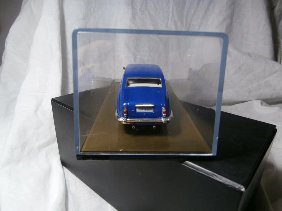 DAIMLER DS 420 LIMOUSINE 1963 1 43. ATC EDIZIONE LIMITATA 100 pz.. - Immagine 4 di 4