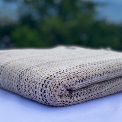 Kaschmirdecke ''Astitva'' - handgearbeitet aus Nepal, Tagesdecke, Sofadecke