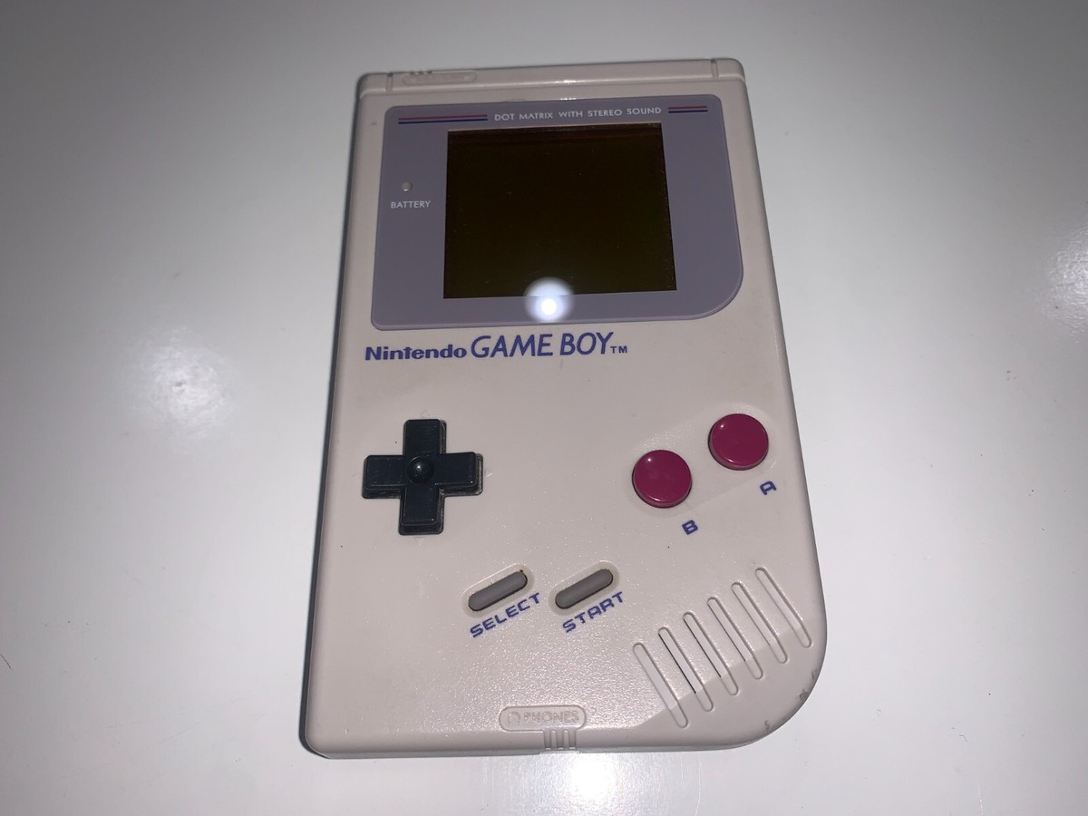 Nintendo Game Boy Launch Edition Gray DMG-01 Handheld System