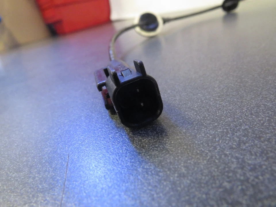 Sensor de frenos antibloqueo delantero izquierdo Dodge Journey 2009-2020 nuevo fabricante de equipos originales Mopar Foto 2 de 4