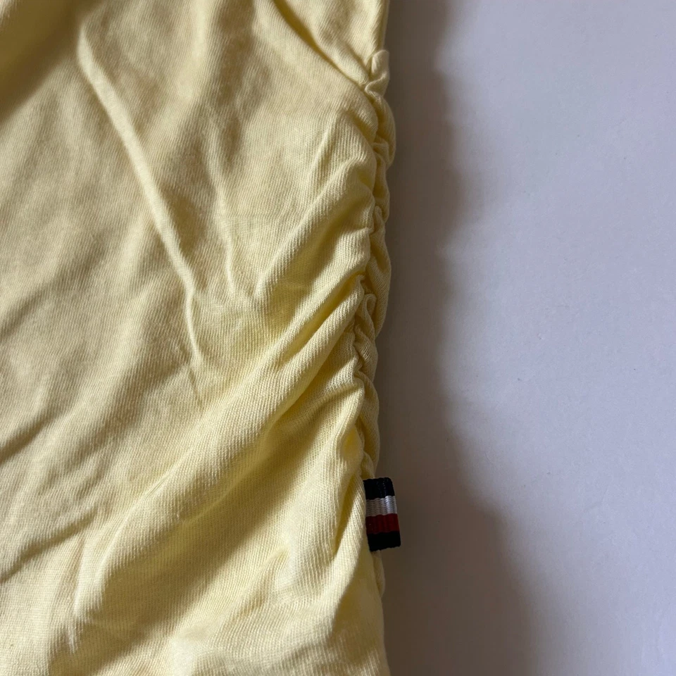 Tommy Hilfiger Girl's Yellow Graphic Reversible Sequin T-Shirt L Large 12-14 New - Image 4 of 4