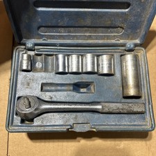 HUSKY 3/8 Drive Ratchet CB-43 Socket 7pc. Set...