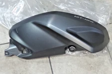 YAMAHA MT 125 RIGHT TANK COVER GENUINE LOOK MY PICTURES PLEASE