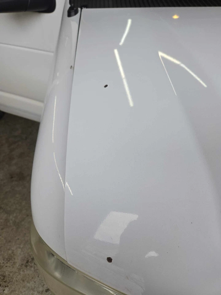 Hood FORD VAN E250 08 09 10 11 12 13 14 Foto 3 de 4