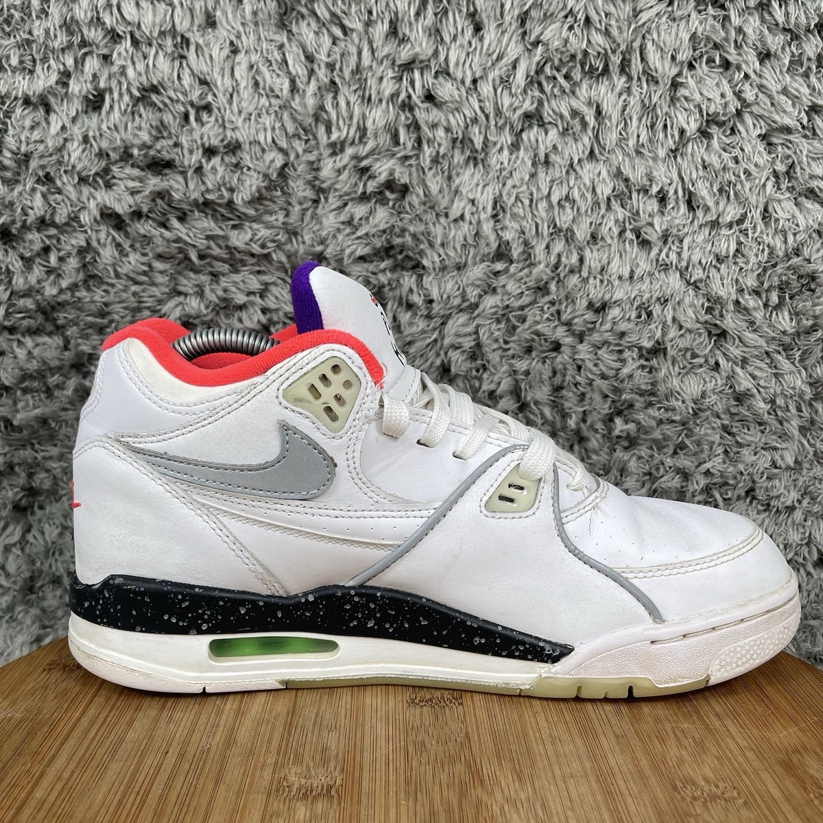 Nike Air Flight 89 Planet of Hoops White Sneakers Shoes Mens 