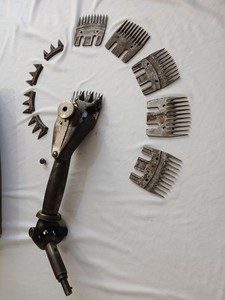 1905 Antique 16-Piece, Stewart Chicago Flexible Shaft Co. Sheep Clipper, Shearer