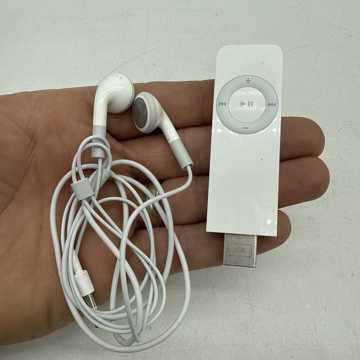 Apple iPod iPod Shuffle 1st Generation MP3 Players for sale | eBay