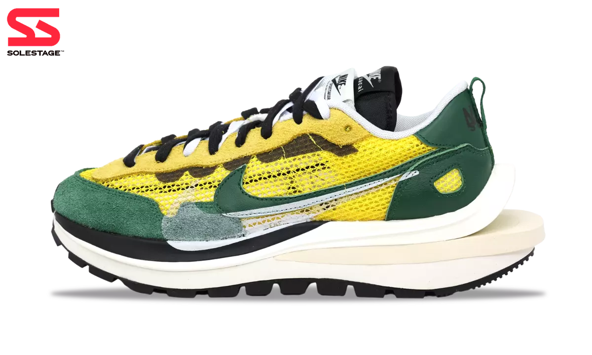 Nike Vaporwaffle x Sacai Tour Yellow Stadium Green CV