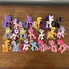 My Little Pony Hasbro Lot of 20 Figurines Sized 8cm