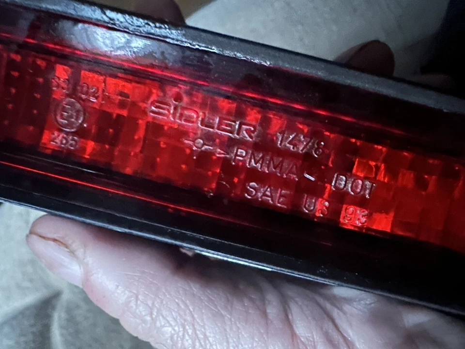 PROBADO Genuino SAAB 9-3 OGConvertible/NG 900 Tercera Lámpara de Freno Luz Baúl EXC+++ Foto 3 de 4