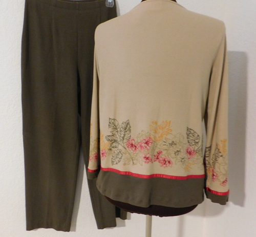 Liz Claiborne 2 piece Career pant suit set Open front Sweater and Stretch Pants - Picture 3 of 13