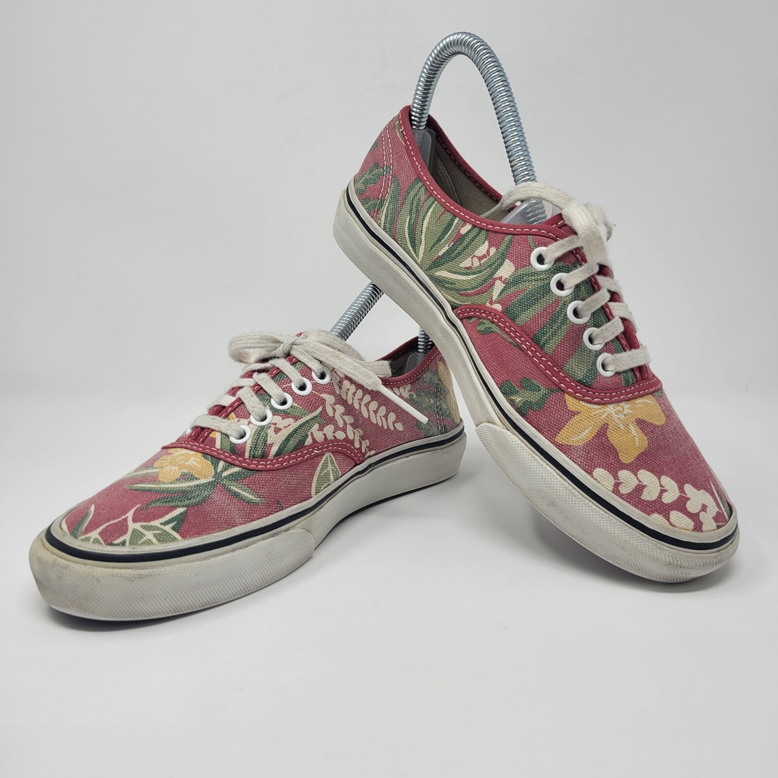 Vans Era Van Doren Men’s Size 5 Women’s 6.5 Red Hawaiian Skate Shoes