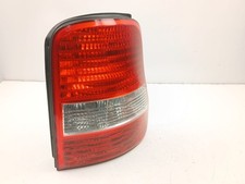 Feu arrière Kia CARNIVAL