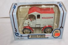 New ERTL Banks 1905 Delivery Truck Bank - Ben Franklin