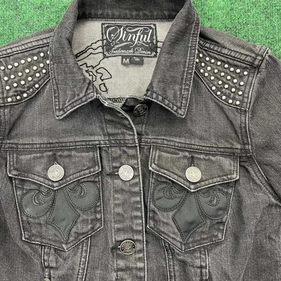 Chaqueta Denim Sinful Tachonada Alas Alas Negra Moto Motociclista Chaqueta Foto 2 de 4