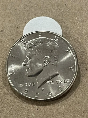 2000 P Kennedy Half Dollar -Nice Rim- Free Shipping-