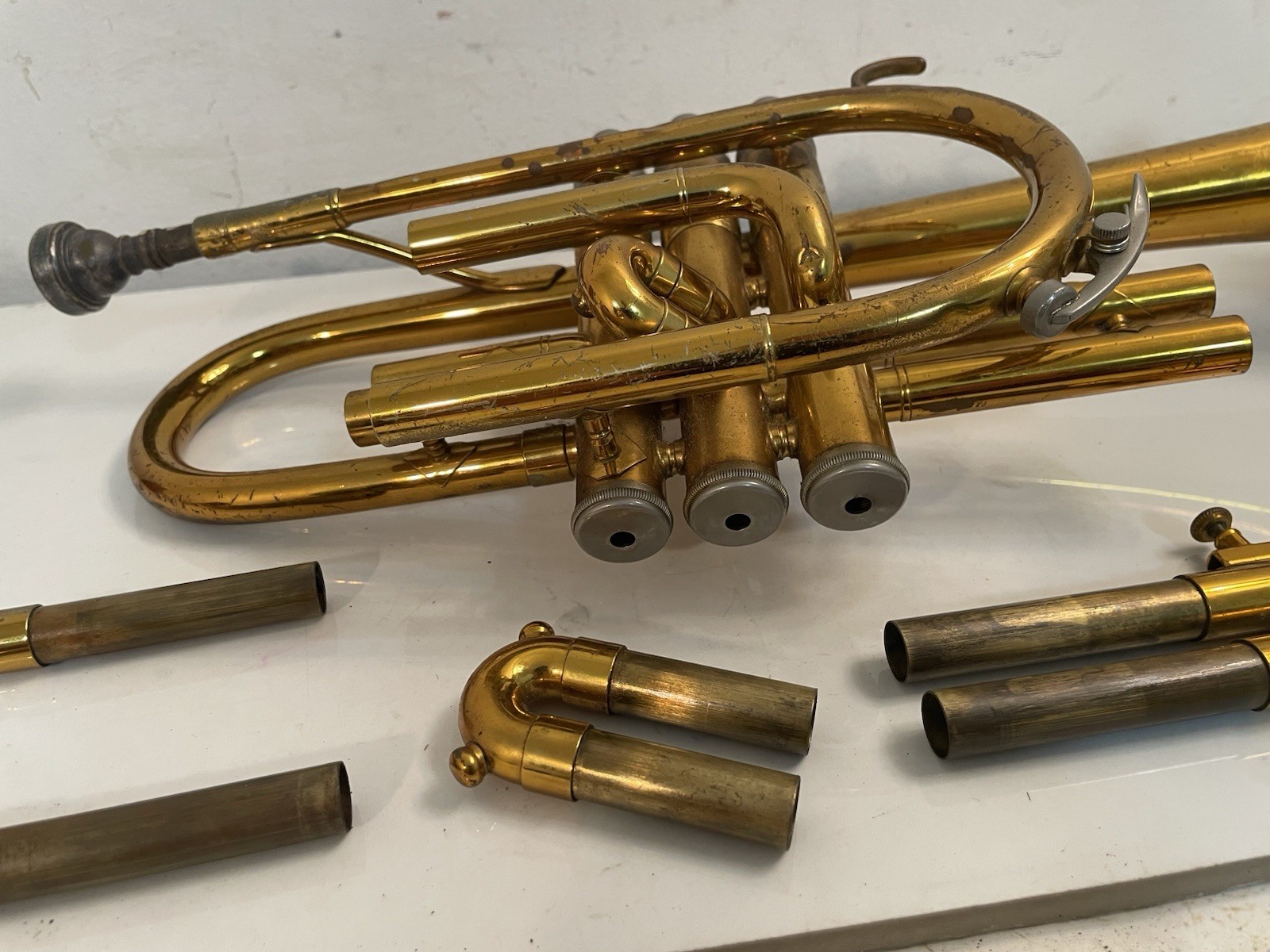 King Cleveland 602 USA Cornet Trumpet W/Mouthpiece #663560 1970’s Brass No Case