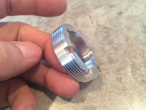 Honda CR125M 1974 -78 Elsinore Rear Wheel Bearings Retainer & Seal 41231-360-000 - Picture 7 of 7