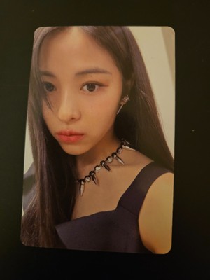 ITZY RYUJIN Cheshire Lomo Karte