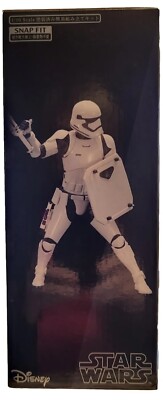 Star Wars First Order Stormtrooper FN-2199 MODEL KIT, NEW IN BOX