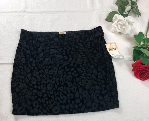 Mudd Burnout Velvet Black Bodycon Mini Skirt NWT Size L Juniors - Picture 1 of 9