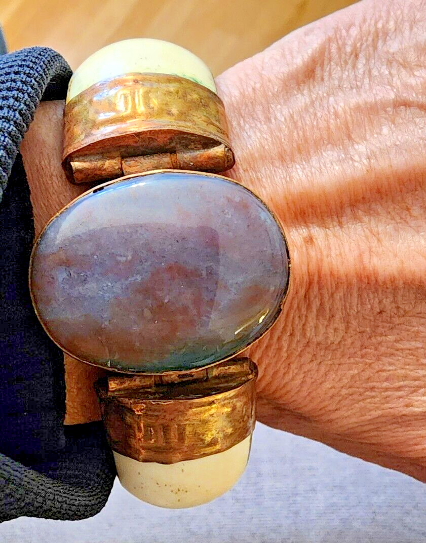 Bone Bangle Agate Purple Gemstone Setting Hammere… - image 1