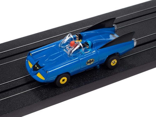 Auto World Thunderjet SC395-2 cómic 1968 Batimóvil (azul) coche tragamonedas escala HO - Imagen 3 de 4