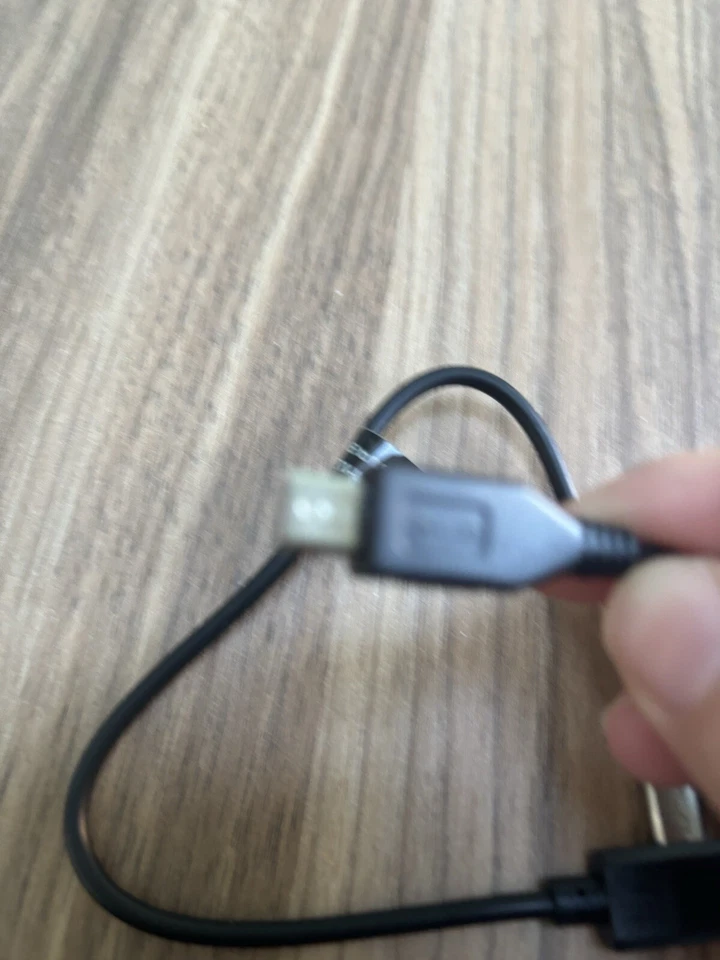 Genuine Zhiyun Micro-USB to Micro-USB Camera Control Cable for CANON - Image 2 of 3