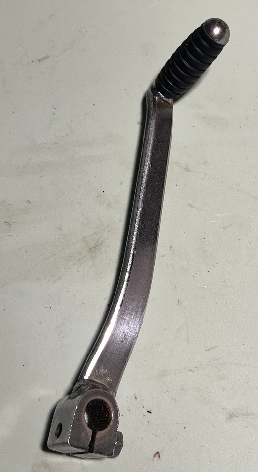 1982 年 80 - 83 川崎 KZ440 LTD 原始设备制造商换档脚杆状况极佳 — 第 2/4 张图片